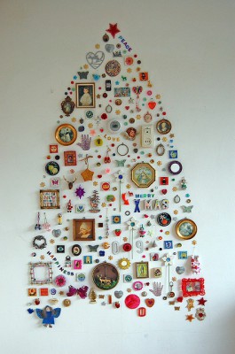 ARBOL DE NAVIDAD CUADROS Y ABALORIOS-1