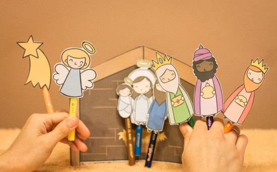 Hoy os dejo unos cuantos recortables del Belen para colorear. Figuritas de la natividad recortables, los Reyes magos recortables, figuritas que van a adorar, y animalitos del belén recortables. Si te imprimes todas estas figuritas del […]