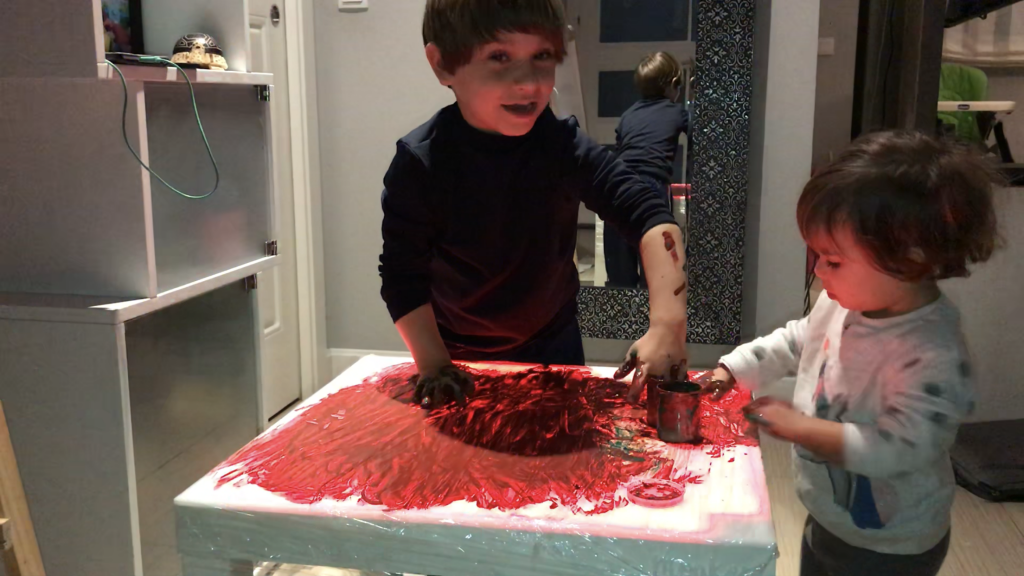 La mesa de luz que hemos diseñado desde Orientación Andújar con la inestimable ayuda Monkey material de estimulación sensorial  es un recurso adoptado por diversas e innovadoras corrientes educativas (Reggio […]