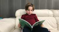 Hoy nos ha llegado «De mayor quiero ser feliz: 6 cuentos cortos para potenciar la positividad y autoestima de los niños» de Anna Morató García. A nuestro Luca le ha encantado.