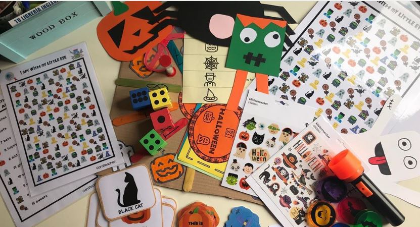 ?Juego Halloween . ?I spy with my little eye . ?Flashcards . ?Rewards . ?Stickers . ?Decoración . ? HALLOWEEN GAME ? Os presento mi juego de Halloween de este […]