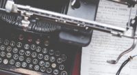 Aprende todo lo que necesitas saber sobre la escritura creativa, descubre como la creatividad en la escritura puede ser la mejor herramienta para estudiantes. Si te interesa ser un escritor […]