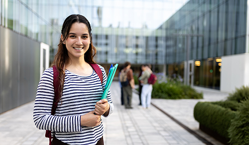 Estamos en una época de toma de decisiones, en la que el alumnado debe definir su futuro académico y estudiar una Formación Profesional cobra cada vez más fuerza. En este [&hellip;]